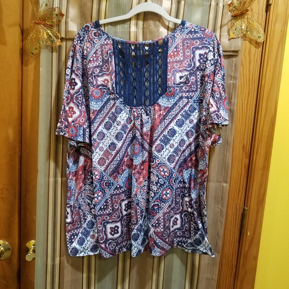 Tapestry Print Top - Picture 3 of 5